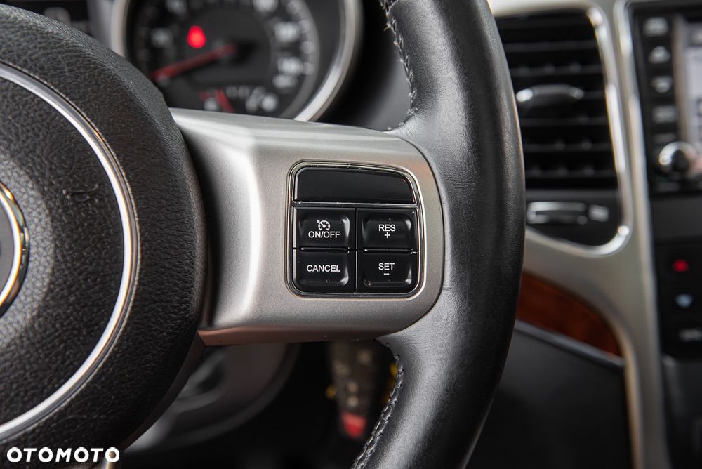 Jeep Grand Cherokee 5.7 V8 HEMI 4WD Automatik Summit - 25
