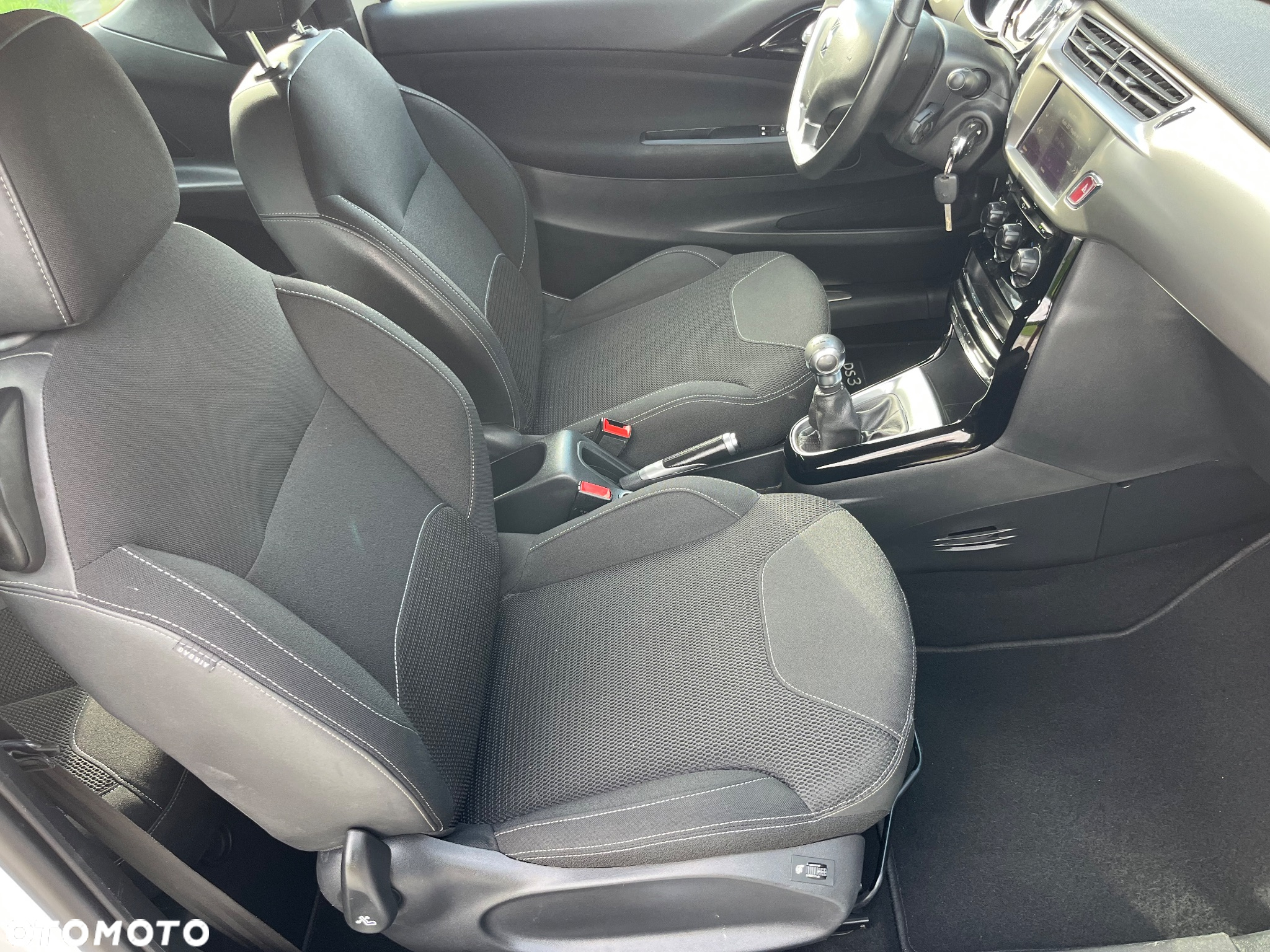 DS Automobiles DS 3 - 14