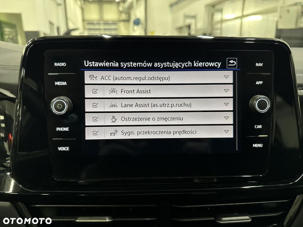 Volkswagen T-Roc 1.5 TSI Style DSG - 30