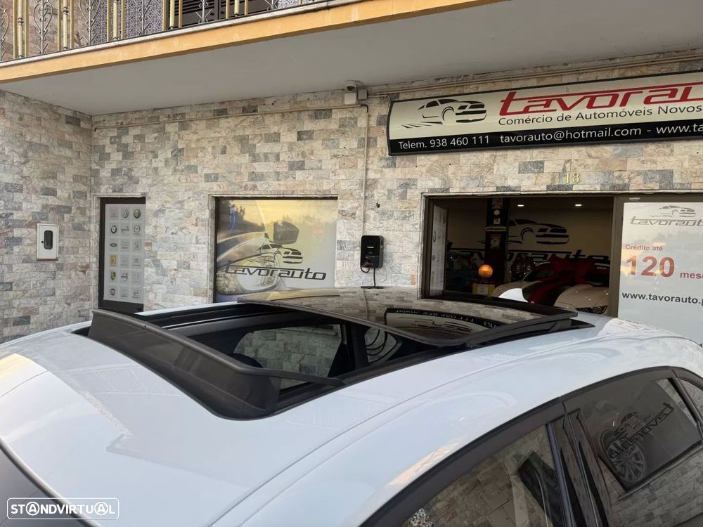 BMW 225xe Active Tourer Line Sport - 32