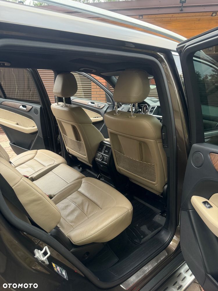 Mercedes-Benz GL 350 BlueTEC 4-Matic - 18