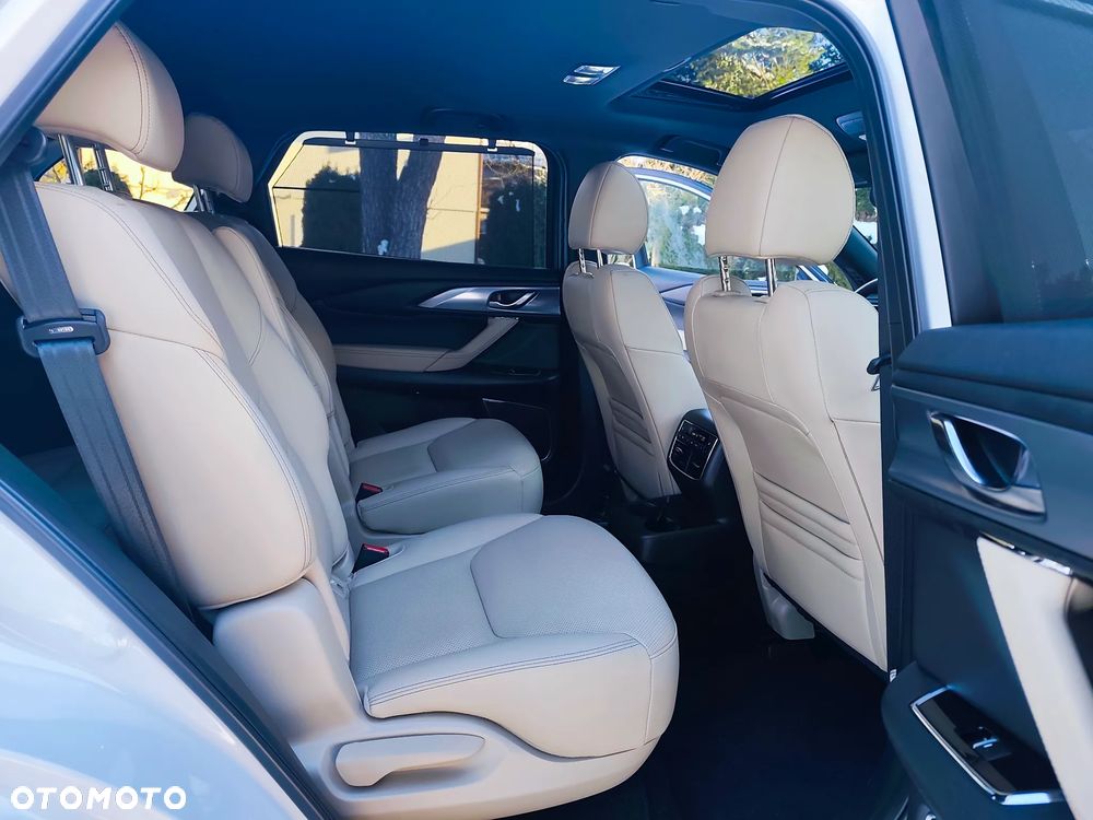 Mazda CX-9 - 18