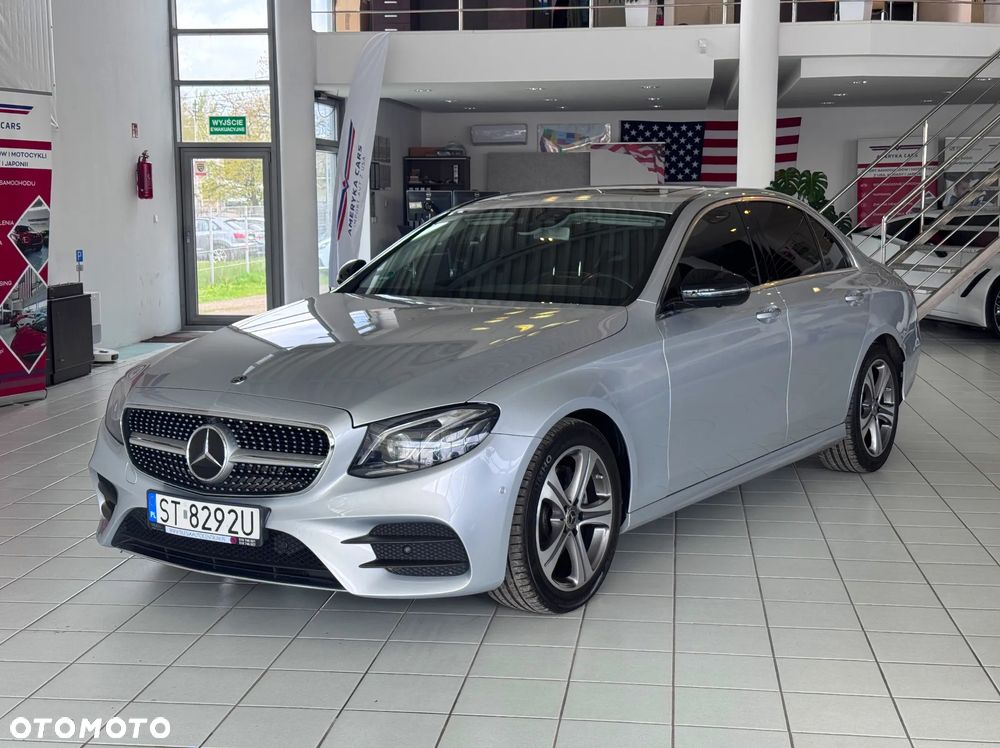 Mercedes-Benz Klasa E 300 9G-TRONIC - 3