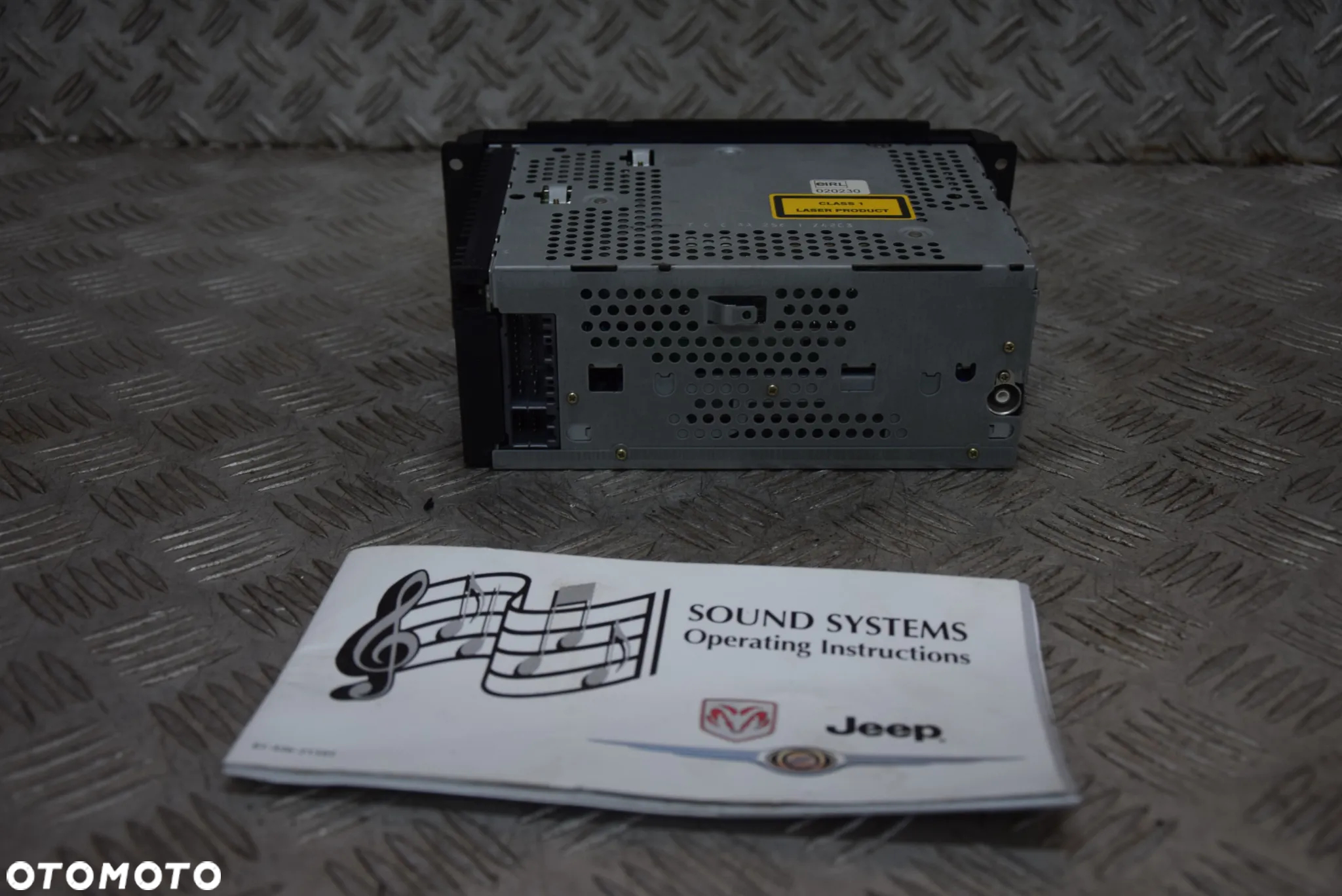JEEP CHEROKEE KJ RADIO CD KOD - 3