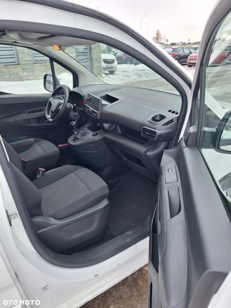 Opel Combo  Xl - 10