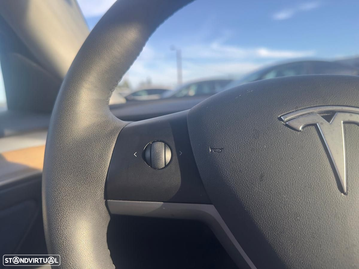 Tesla Model 3 Long Range AWD Dual Motor - 30
