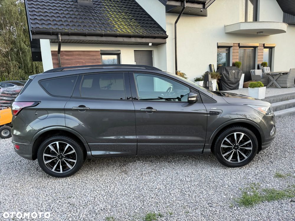 Ford Kuga 2.0 TDCi 4x2 ST-Line - 16