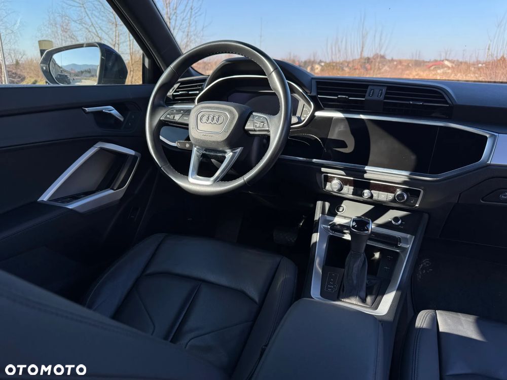Audi Q3 35 TDI S tronic - 24