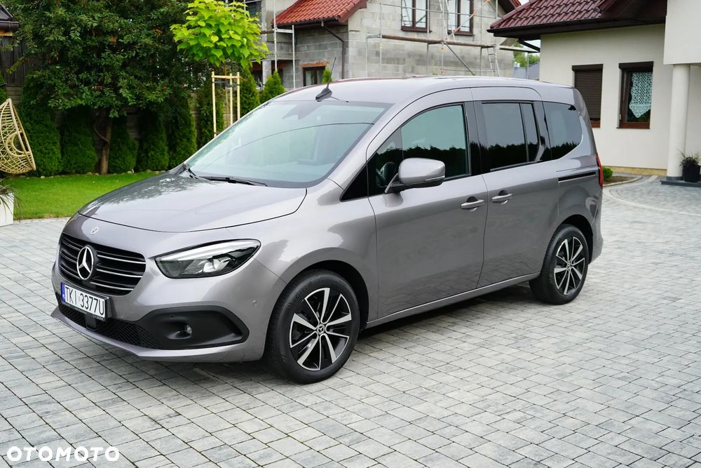 Mercedes-Benz Klasa T 180 d Automatik Edition - 1