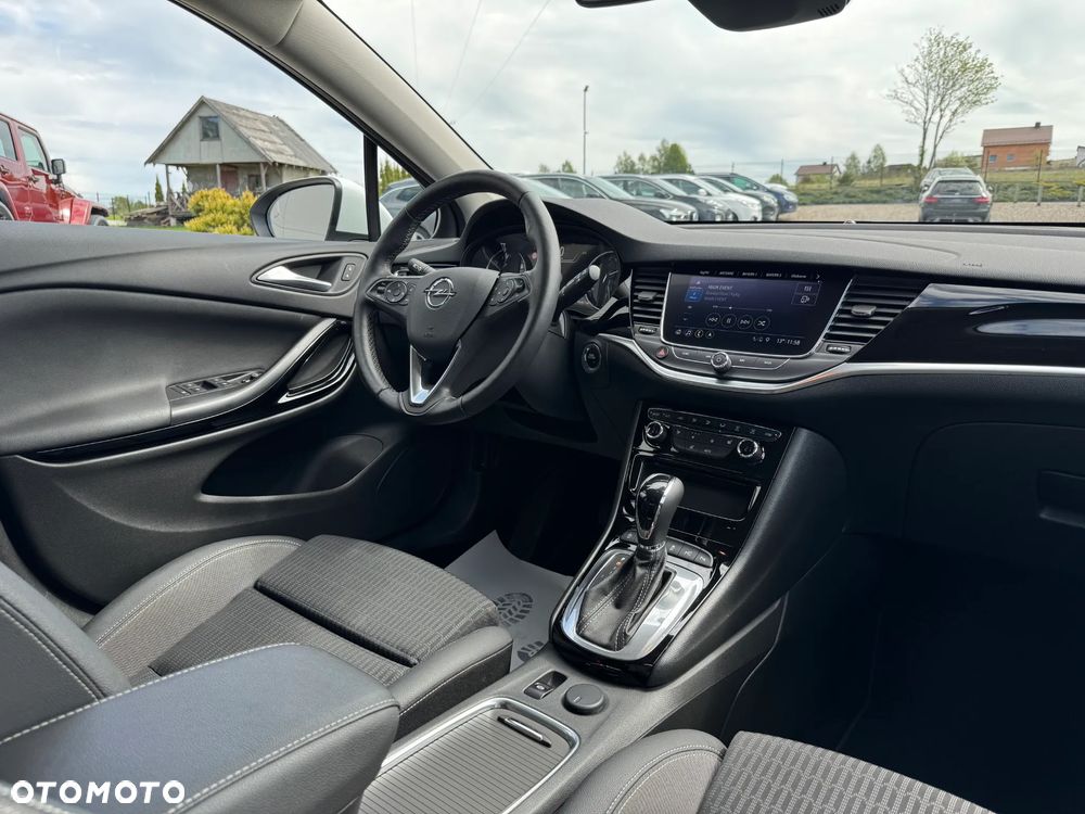 Opel Astra - 16