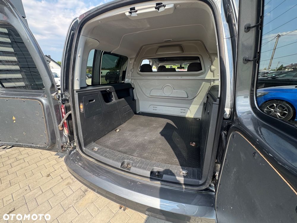 Volkswagen Caddy - 15