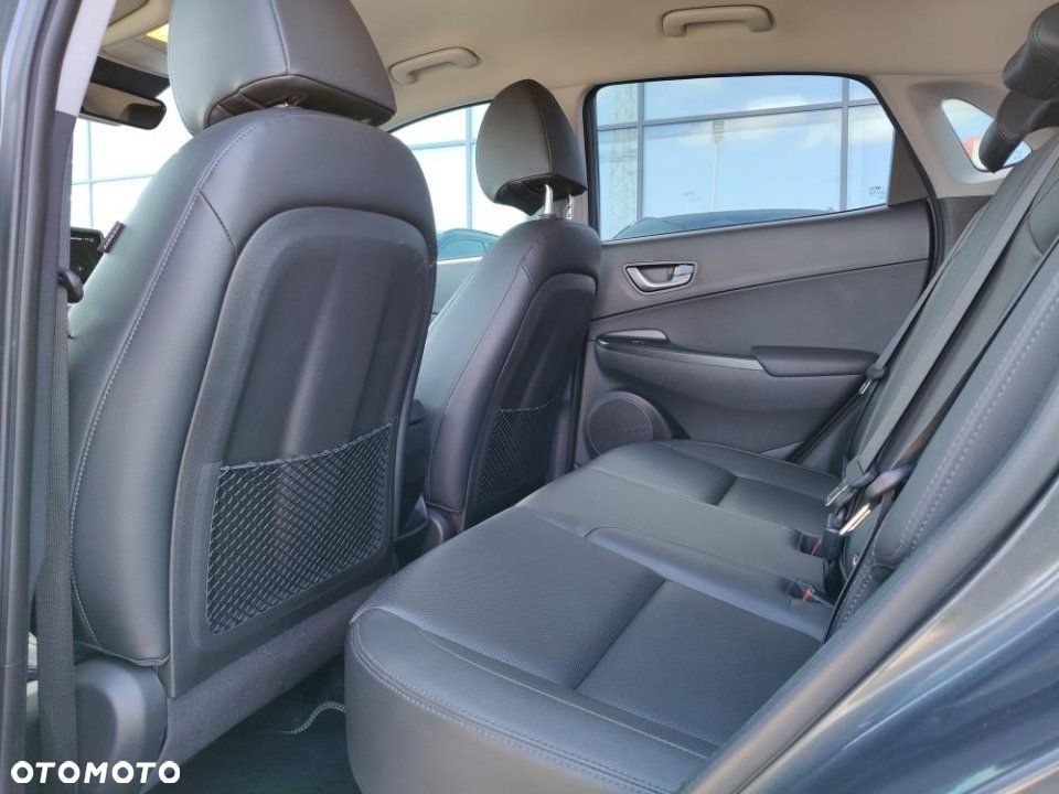 Hyundai Kona - 14