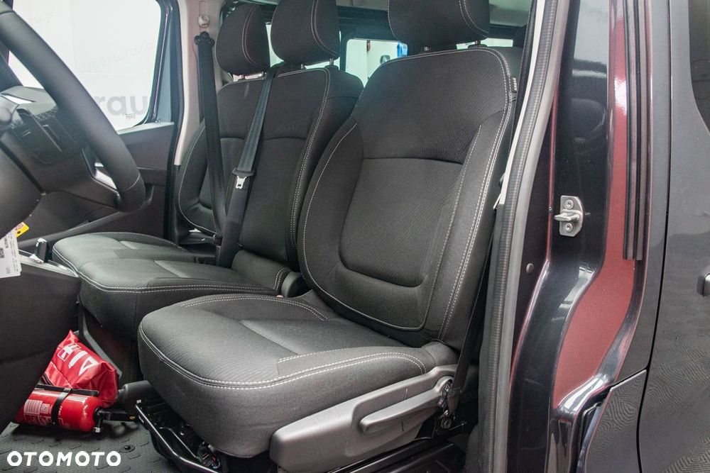 Renault Trafic - 17