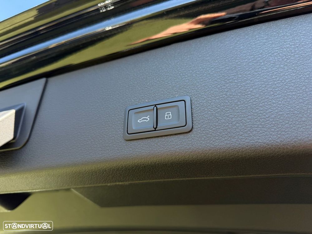 Audi e-tron 55 quattro S line - 60