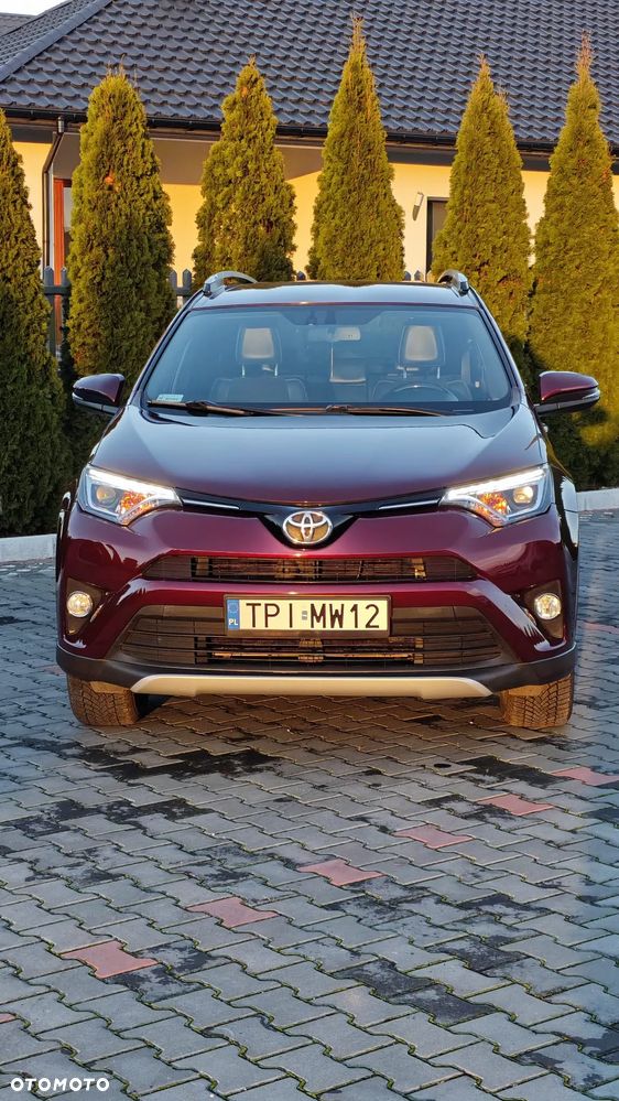 Toyota RAV4 2.0 D-4D Premium 4x2 - 8