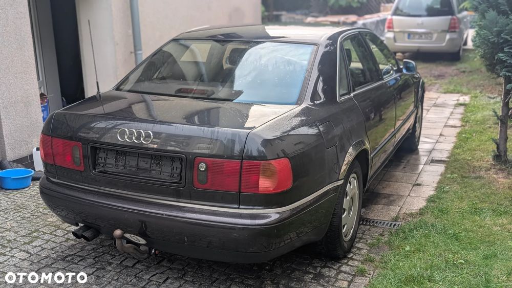 Audi A8 3.7 Tiptronic - 2