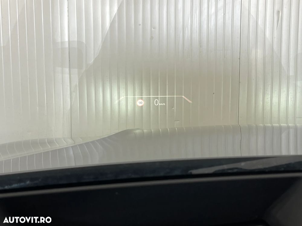 BMW Seria 3 320e AT PHEV - 34