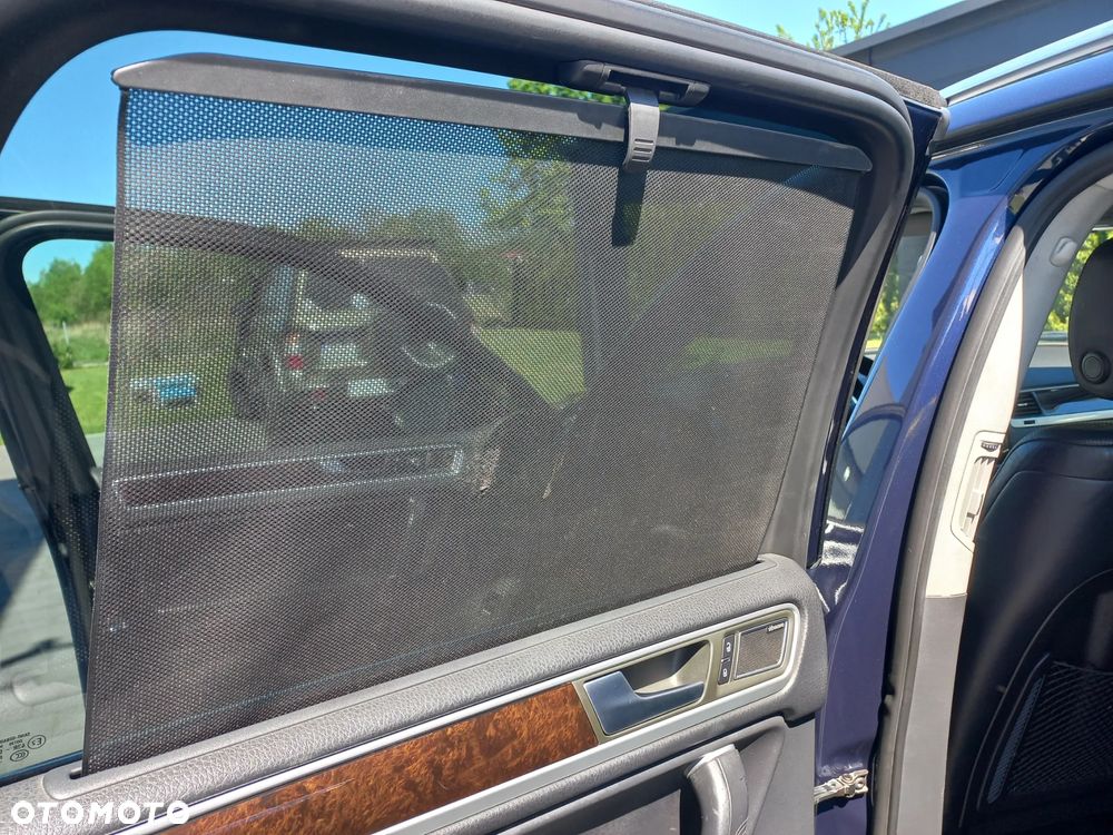 Volkswagen Touareg - 25