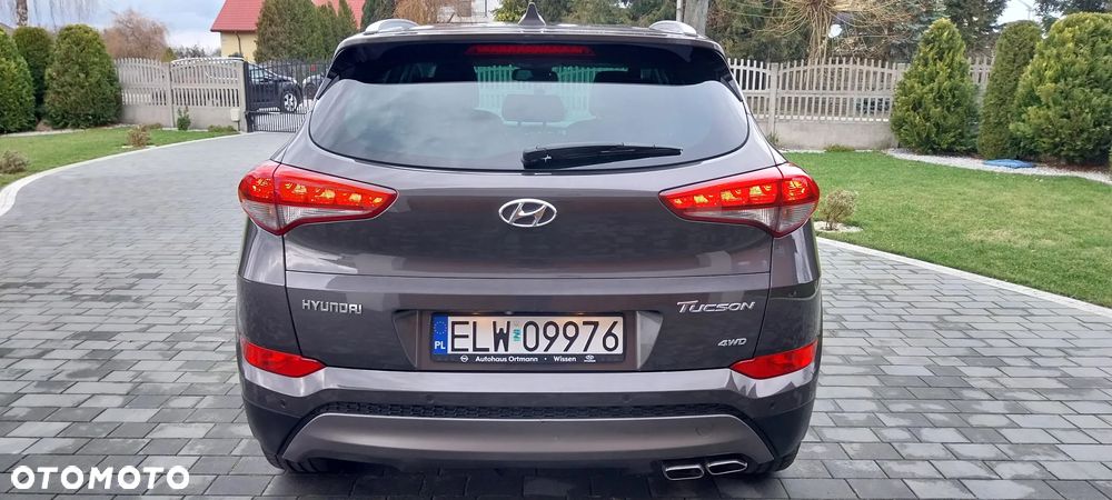 Hyundai Tucson - 4