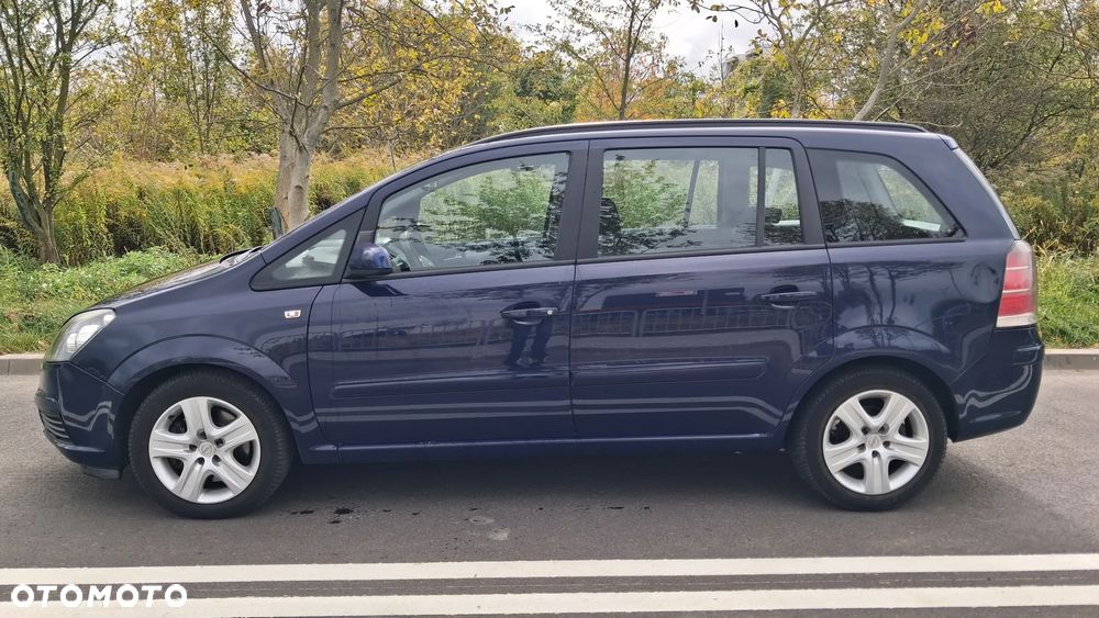Opel Zafira 2007 photo 2