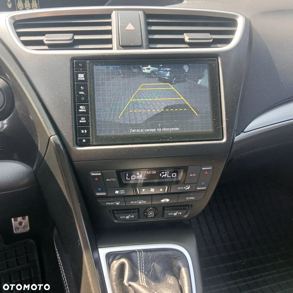 Honda Civic 1.6 i-DTEC Executive Black Edition - 15