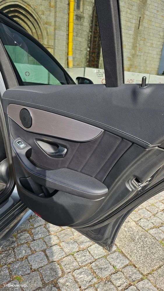 Mercedes-Benz C 220 - 17