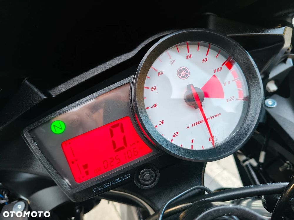 Yamaha R125 - 12