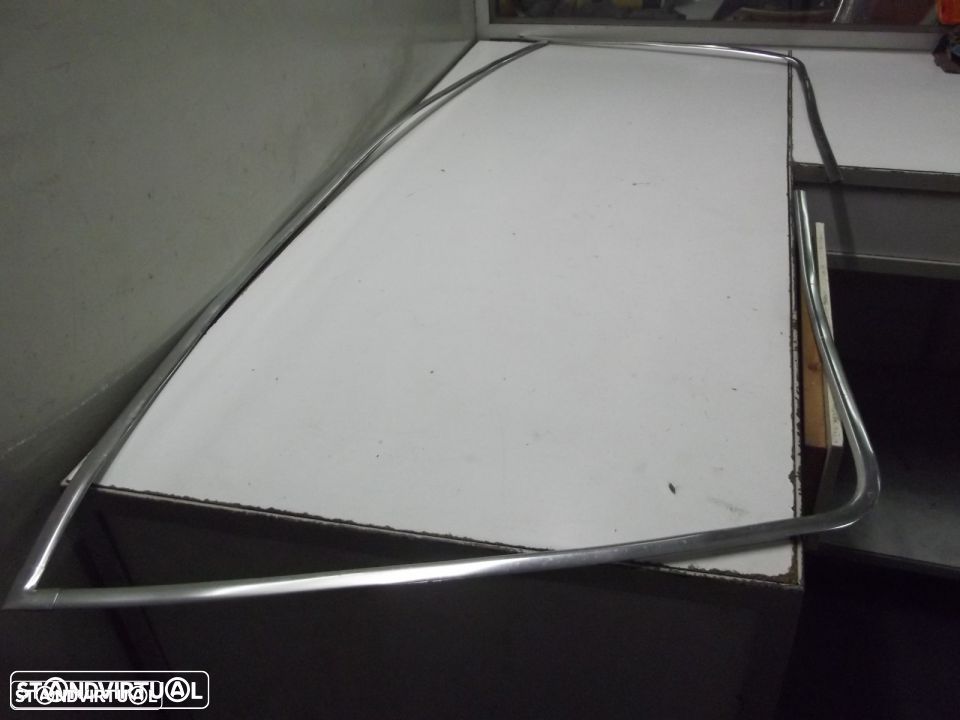 bmw 735 I aro cromado do para brisas - 2