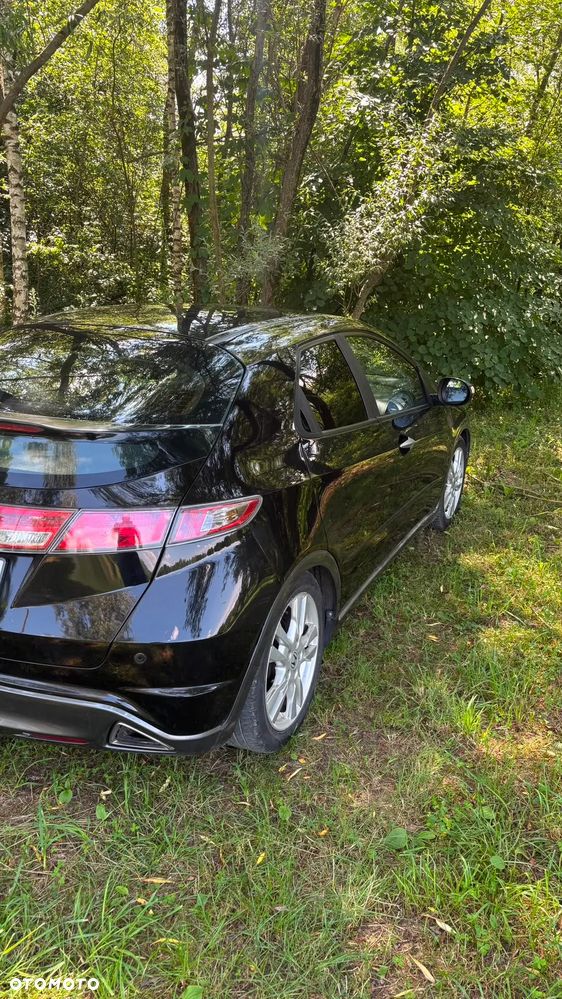 Honda Civic 1.8 Comfort - 4