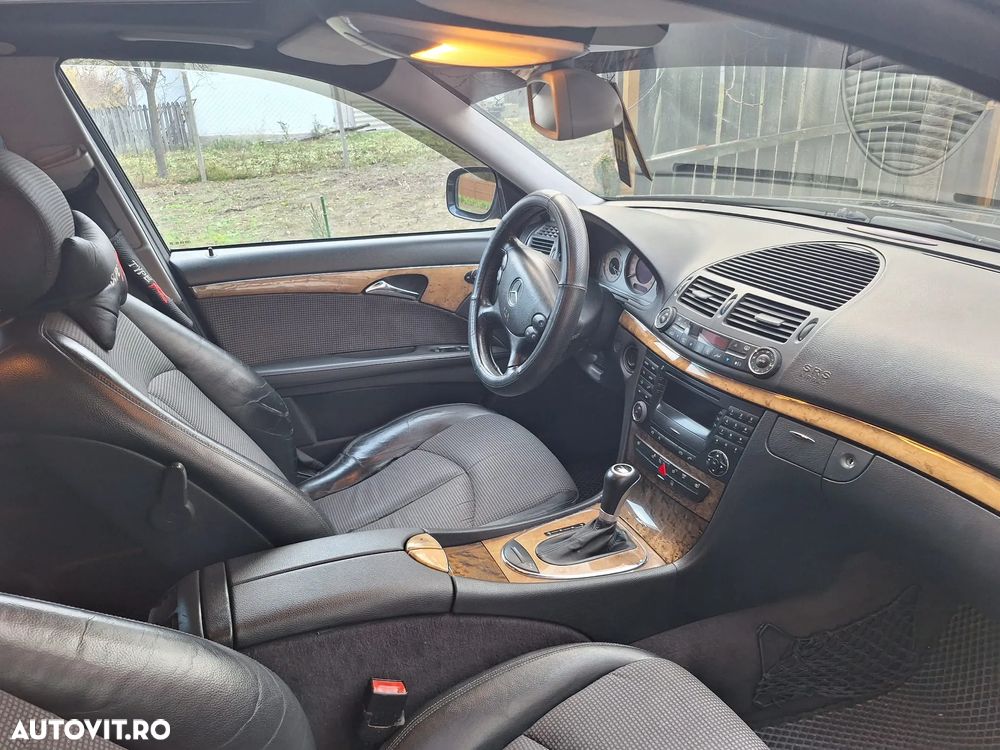 Mercedes-Benz E - 3