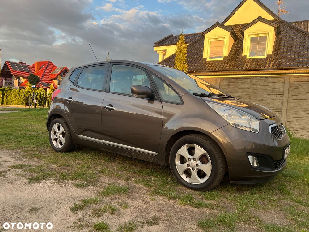Kia Venga 1.6 CVVT Automatik Platinum Edition - 32