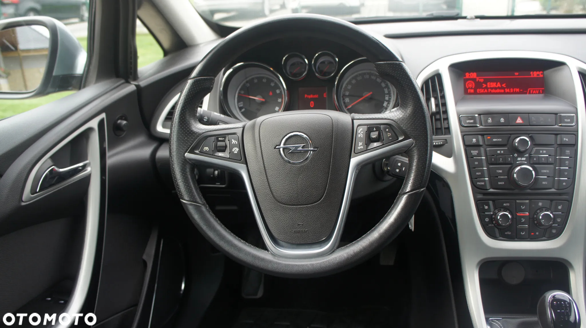 Opel Astra GTC 1.4 Turbo - 24
