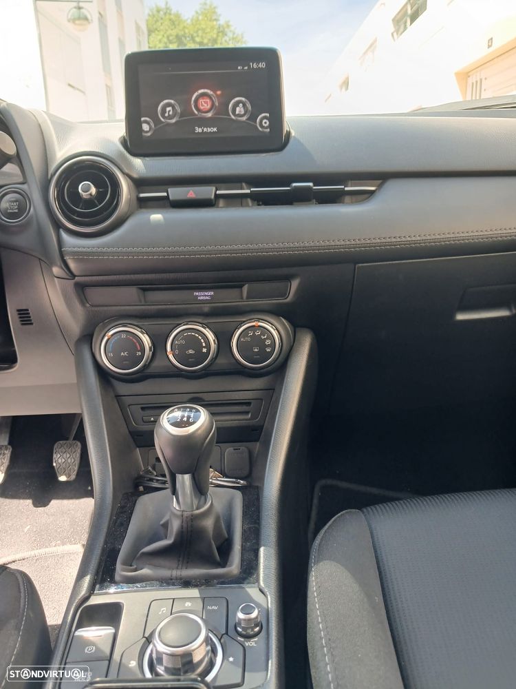 Mazda CX-3 - 2