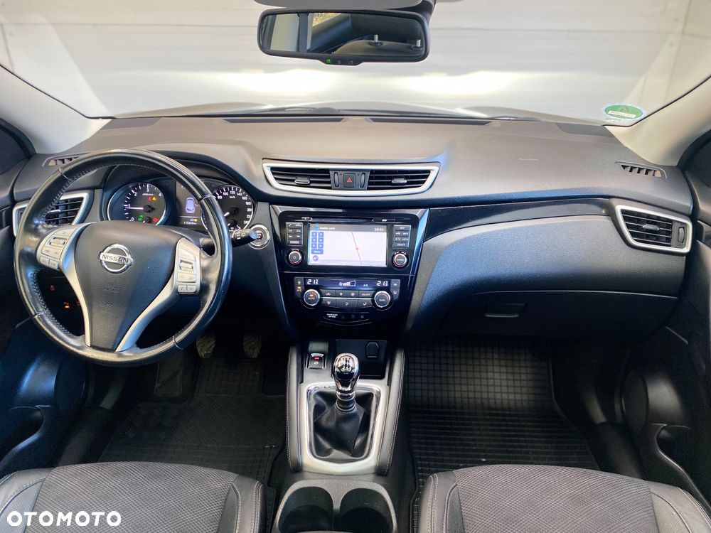 Nissan Qashqai 1.6 dCi Tekna - 9
