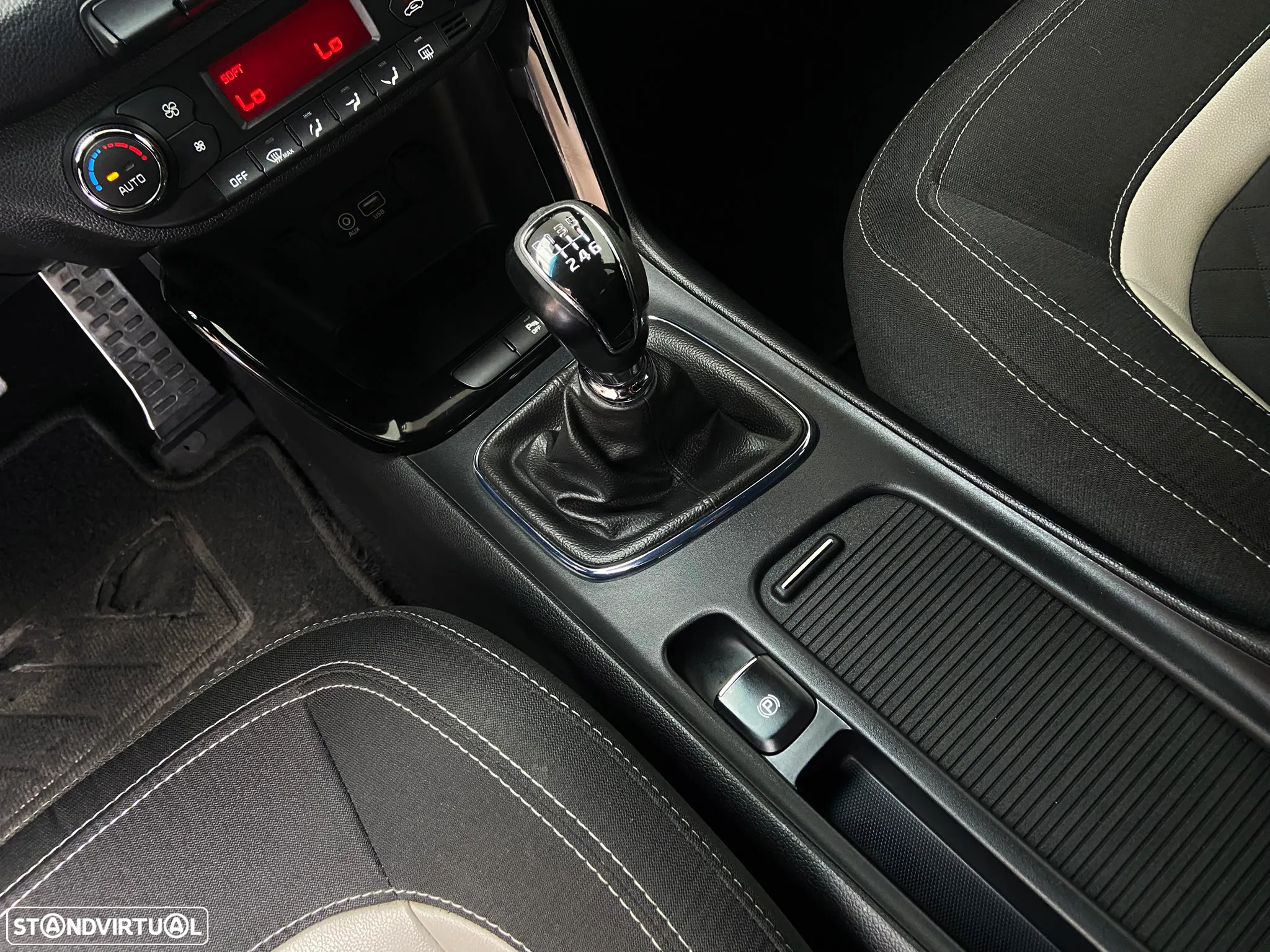 Kia Ceed SW 1.6 CRDi GT Line - 22