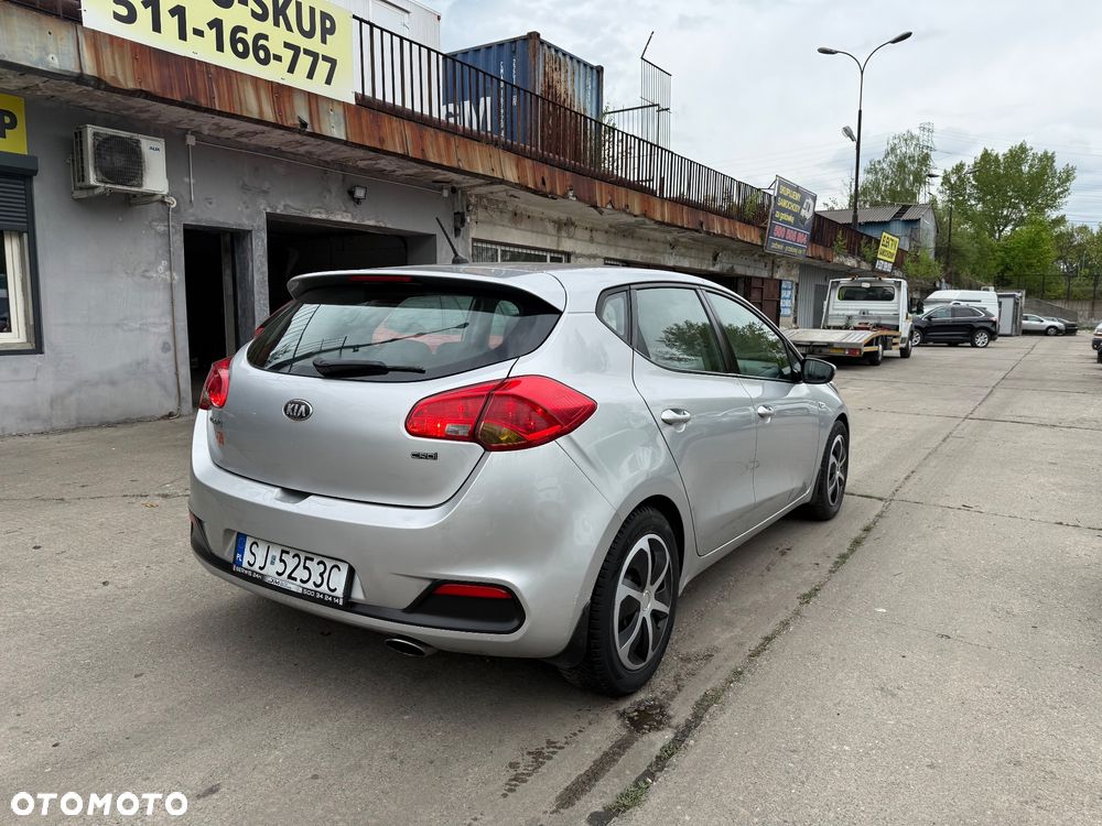 Kia Ceed 1.4 CRDi M - 9