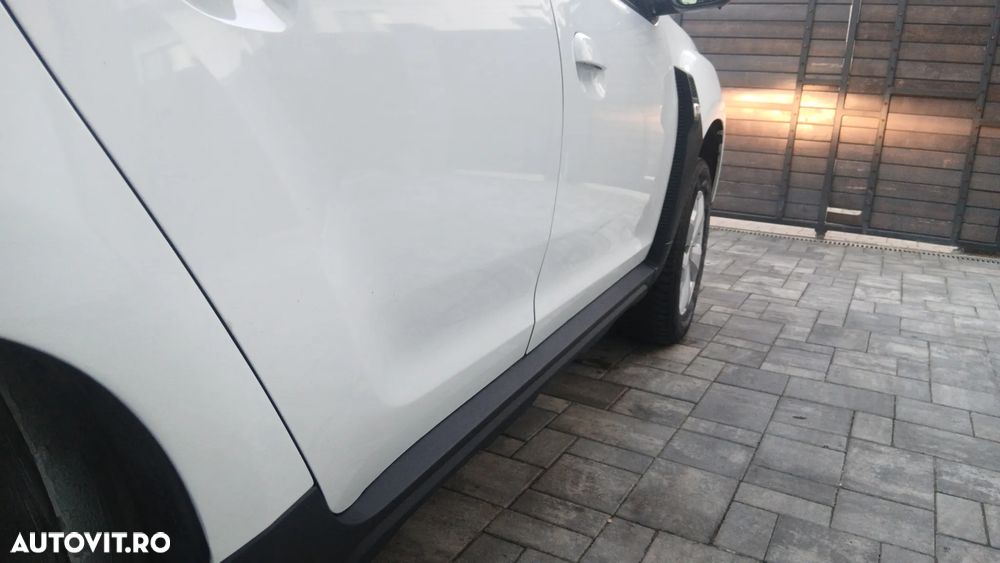 Dacia Duster 1.6 4x2 Laureate - 13