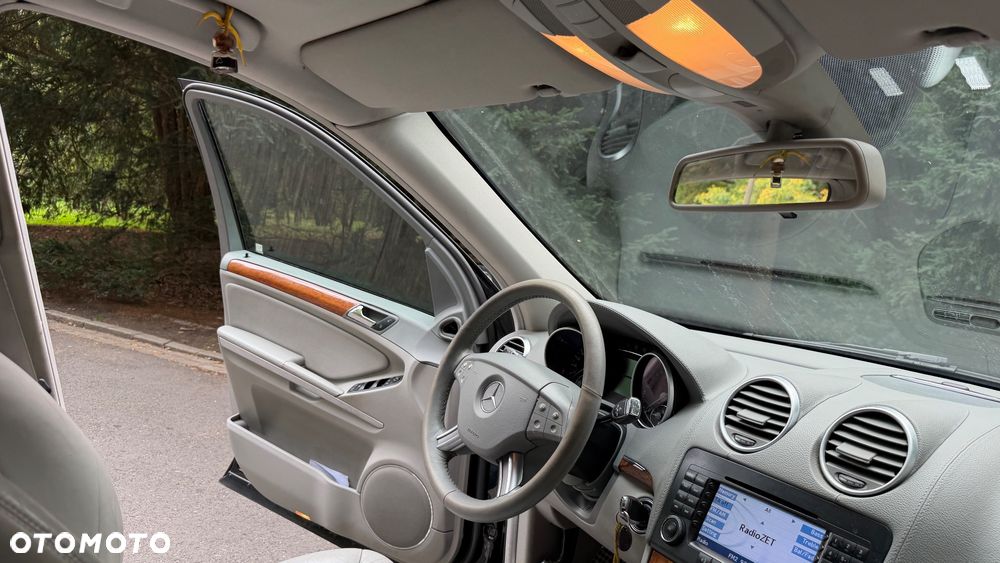 Mercedes-Benz GL 320 CDI 4Matic 7G-TRONIC - 16