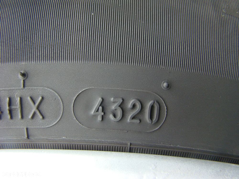 a74 5x112 VW T-Roc Beetle Skoda Karoq Yeti Seat Ateca Audi Q2 6Jx16 opony zima 215/60 - 10