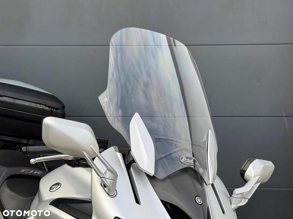 Yamaha FJR - 19