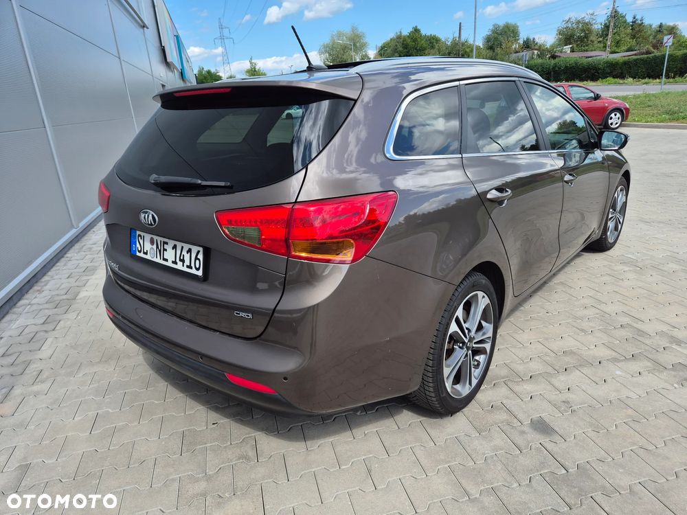 Kia Ceed 1.6 CRDi 128 Platinum Edition - 7