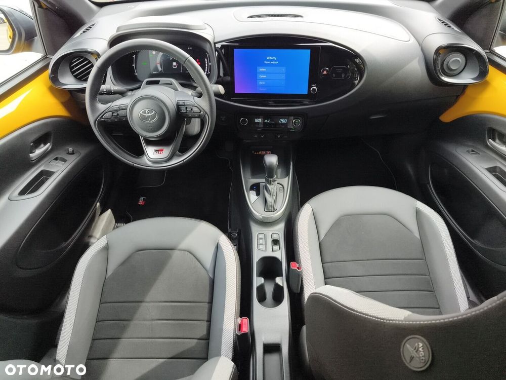 Toyota Aygo X Hybrid 1.5 Style e-CVT - 13