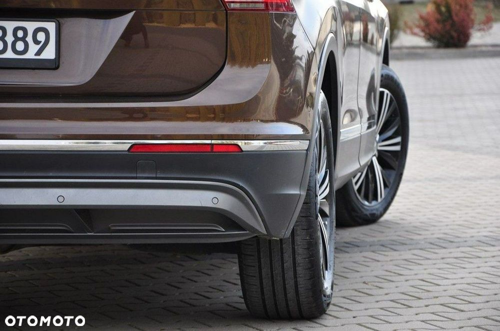Volkswagen Tiguan - 13