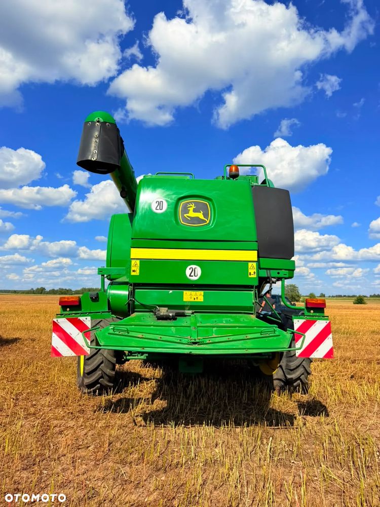 John Deere W540i - 15