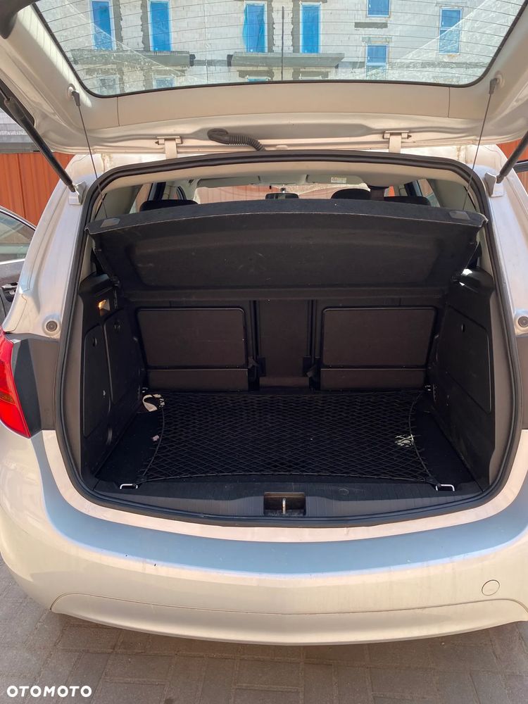 Opel Meriva 1.6 CDTI Essentia S&S - 4