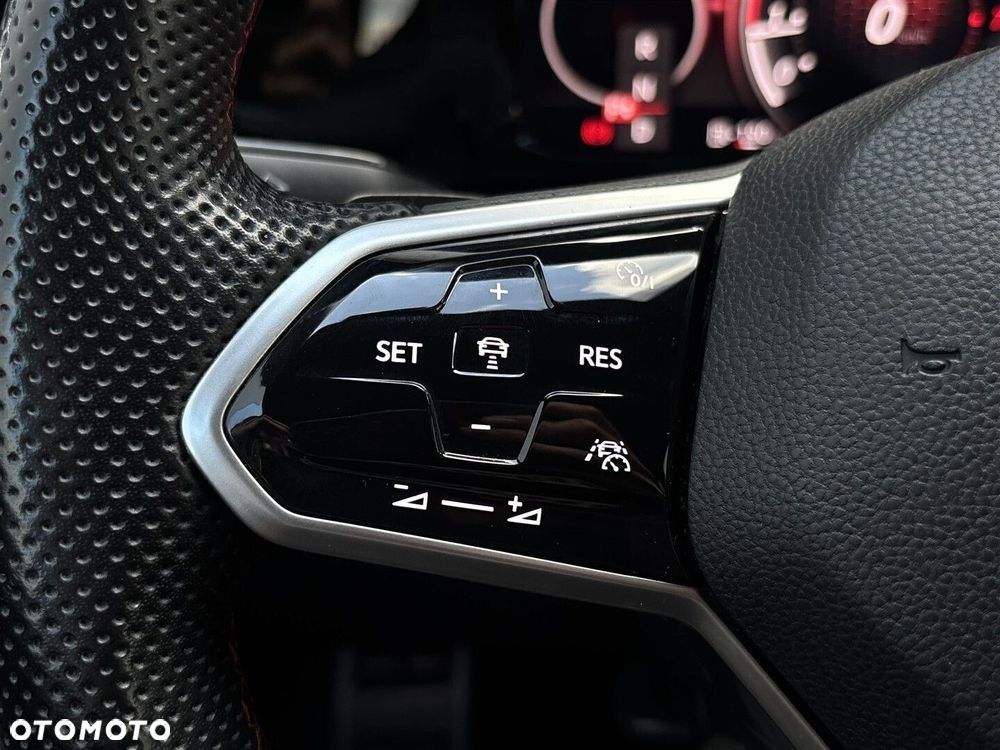 Volkswagen Golf 2.0 TSI GTI DSG - 18