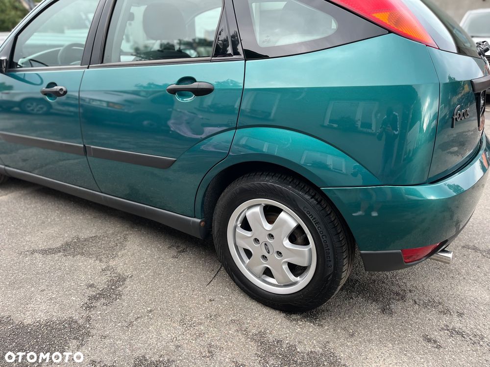 Ford Focus - 11