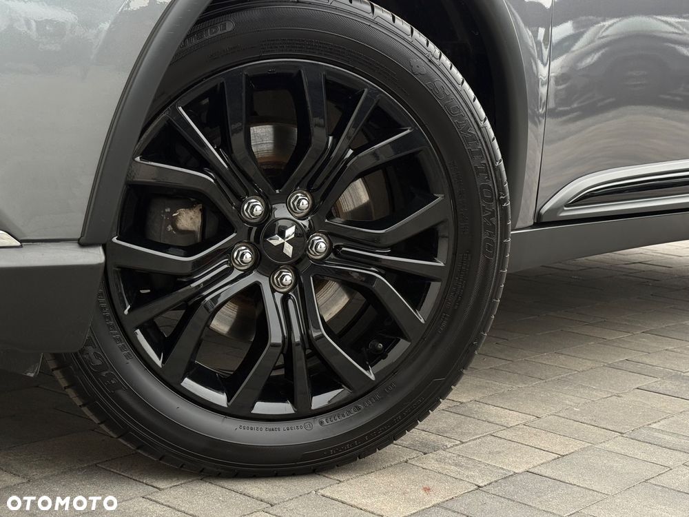 Mitsubishi Outlander 2.0 4WD CVT Active+ - 38