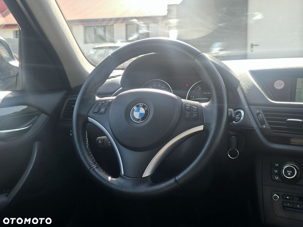 BMW X1 - 13