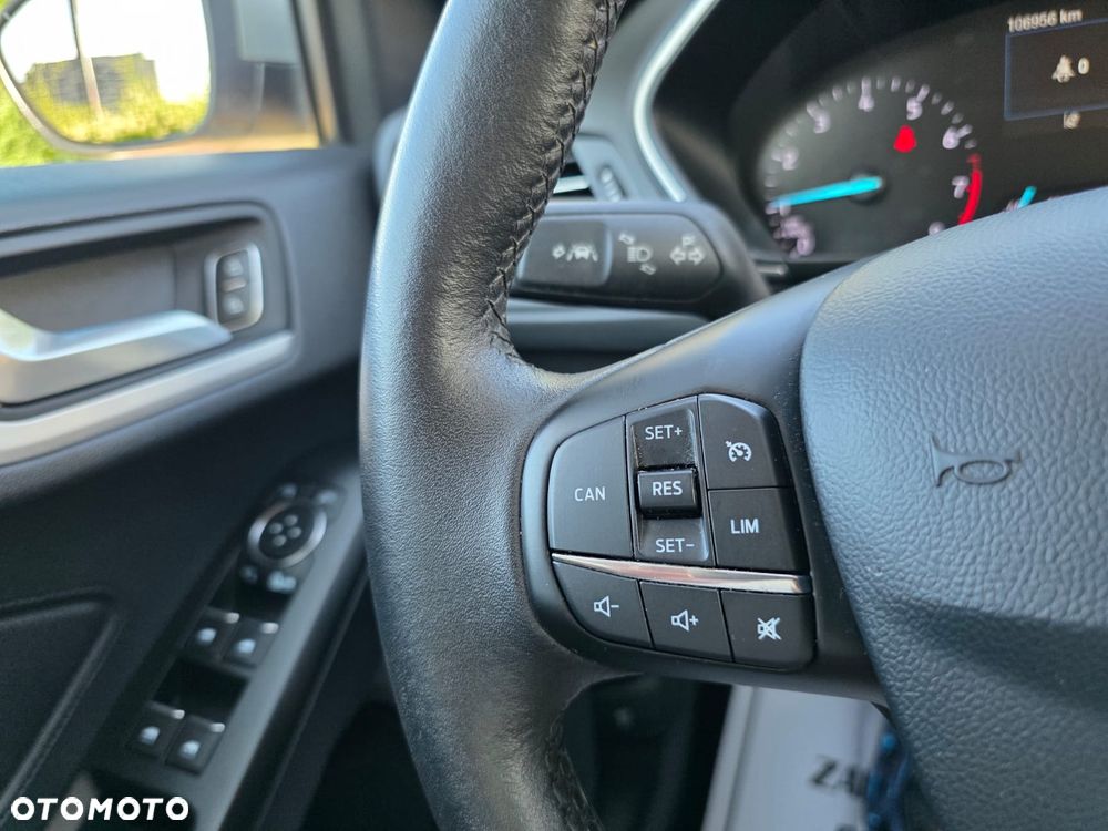 Ford Focus 1.0 EcoBoost STart-Stopp-System TITANIUM X - 35